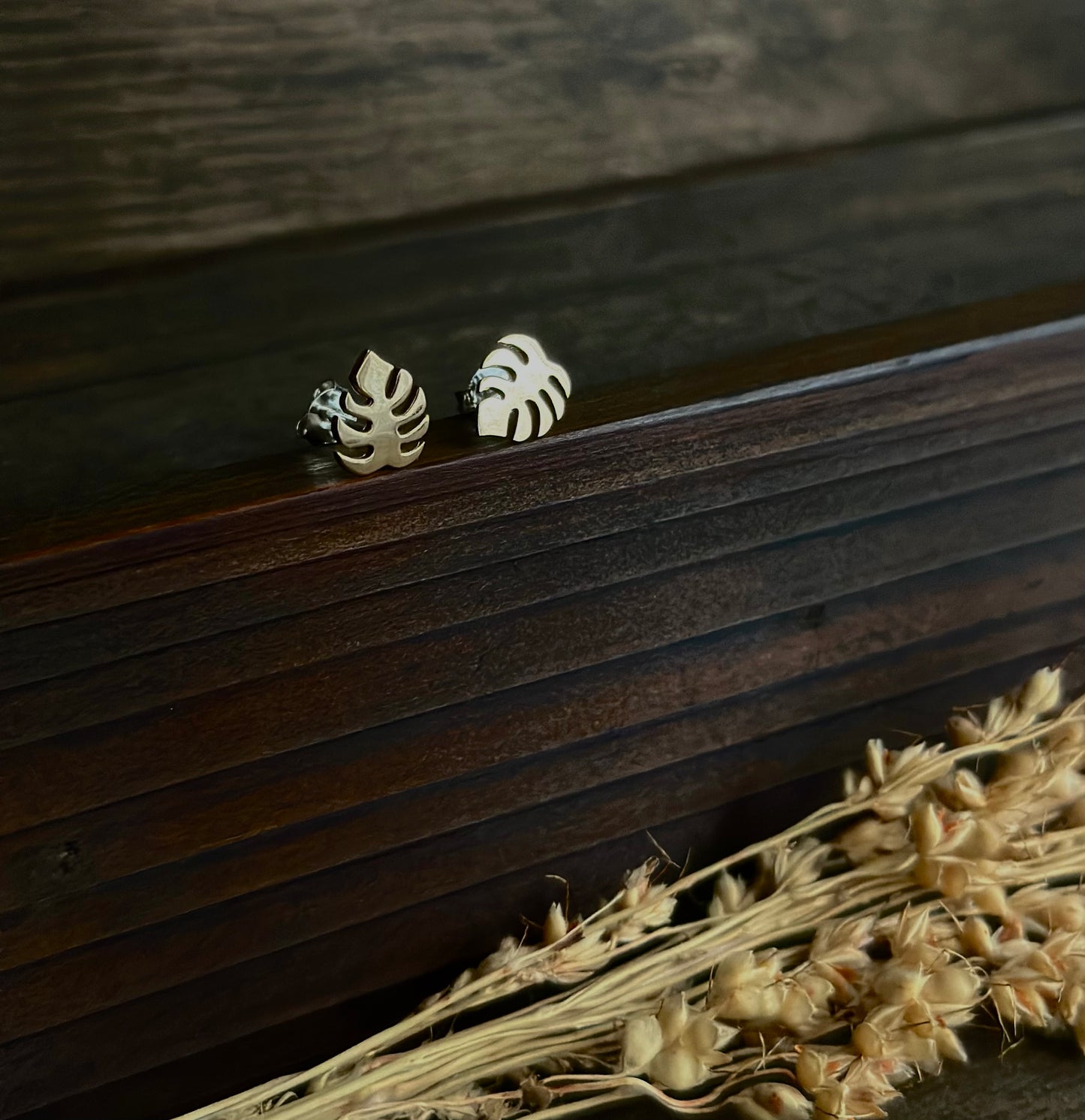 Monstera Stud Earrings