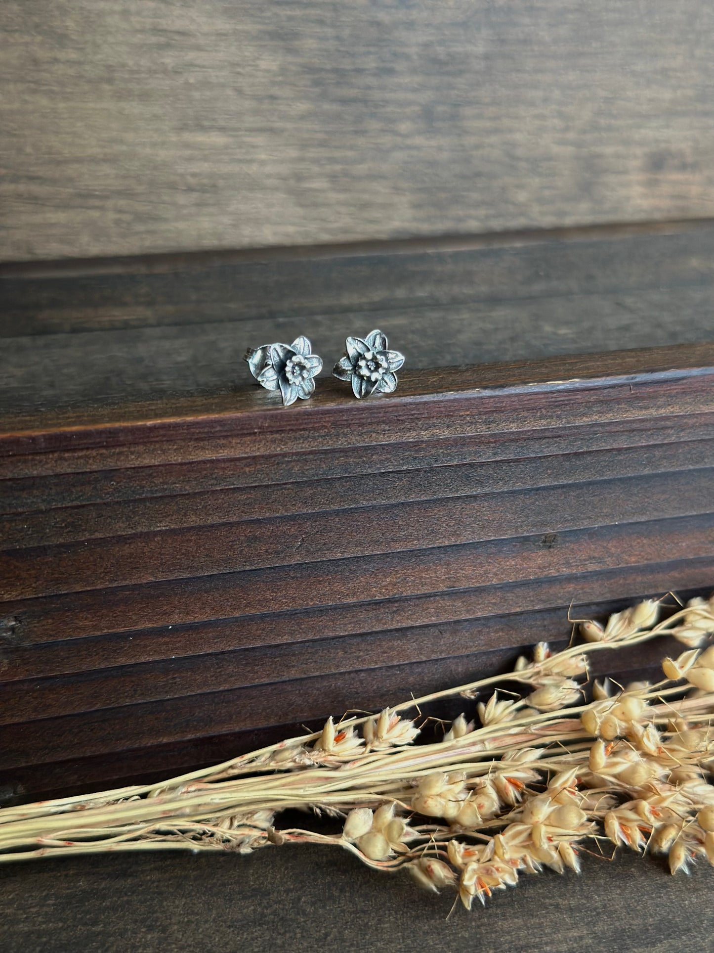 Daffodil Stud Earrings
