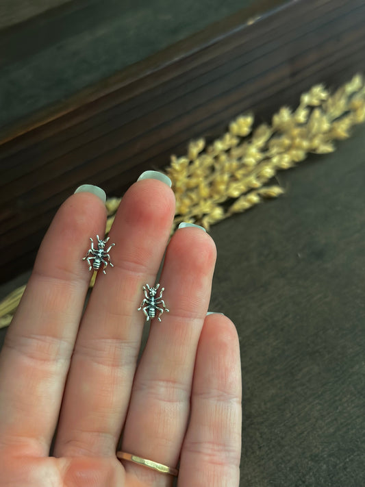 Ant Stud Earrings