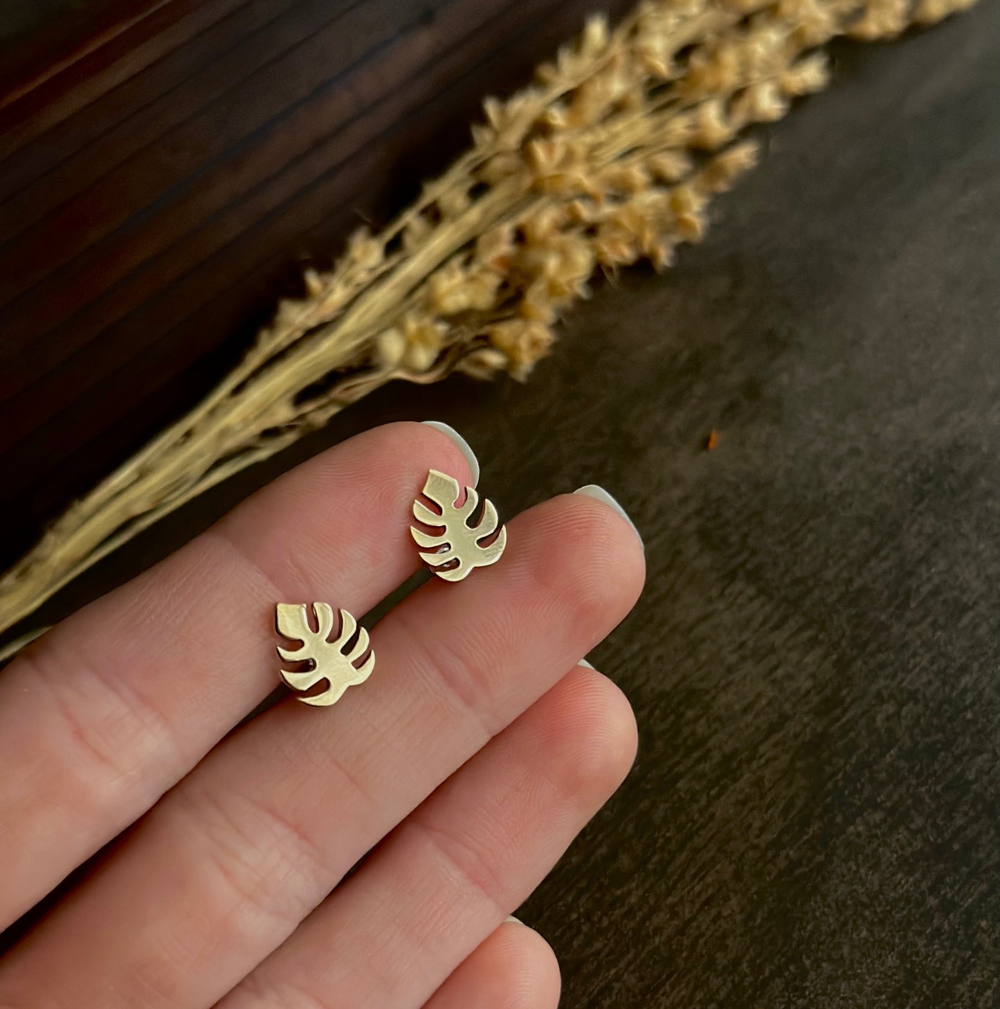 Monstera Stud Earrings