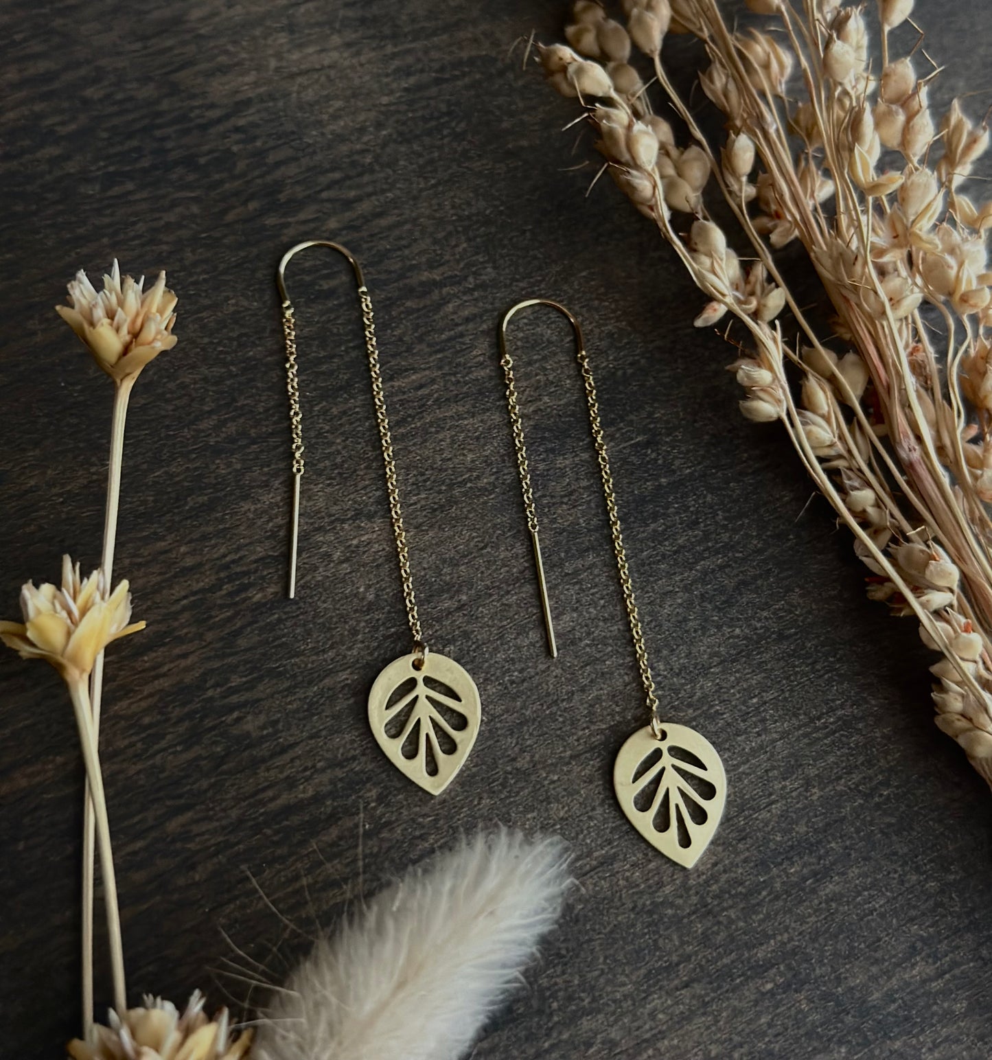 Leaf Cutout Threader Earrings