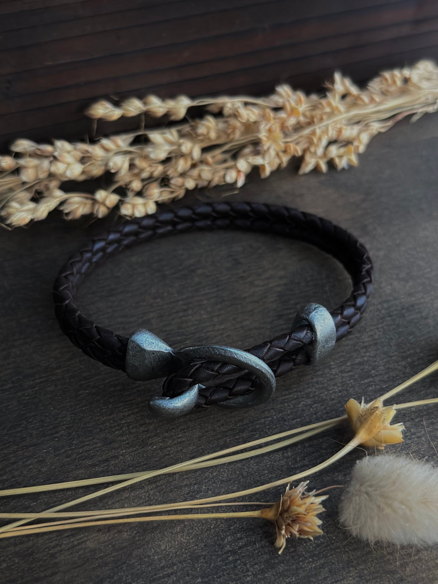 Leather Loop Bracelet 003