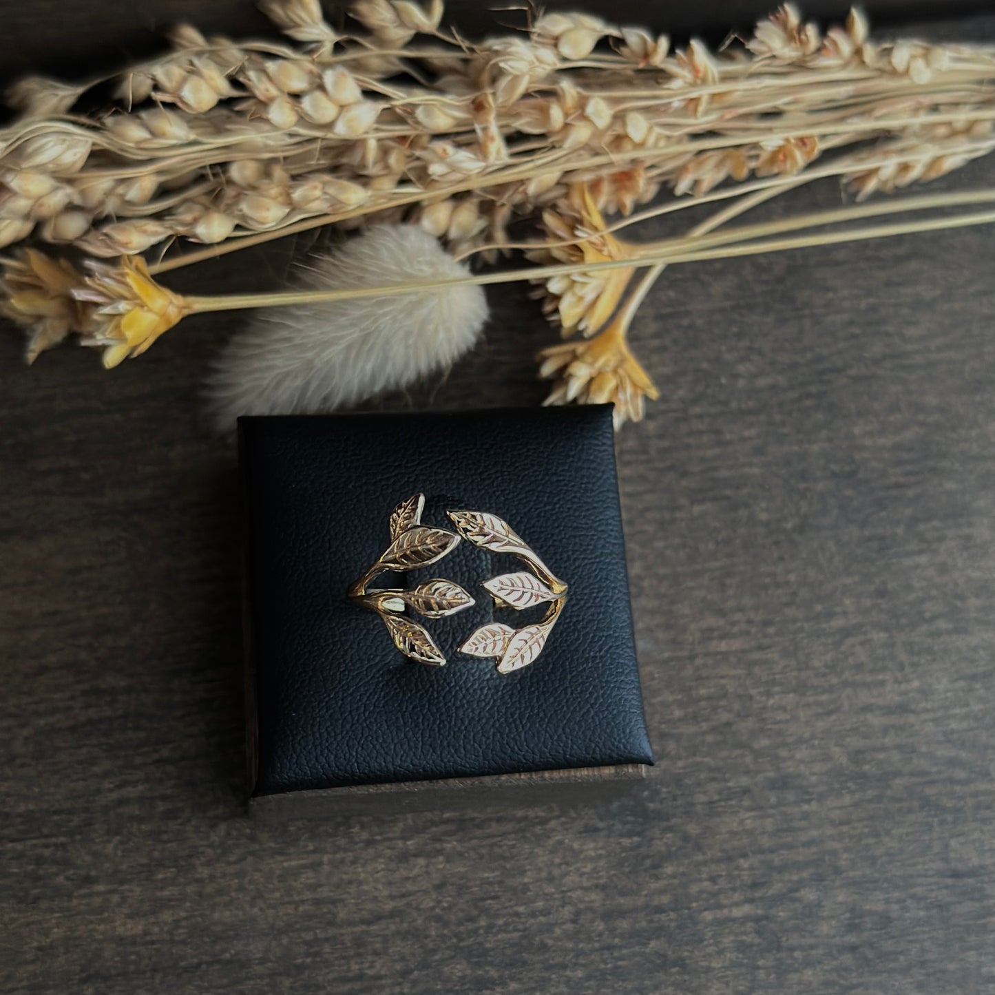Leaf Cluster Ring (Bronze)