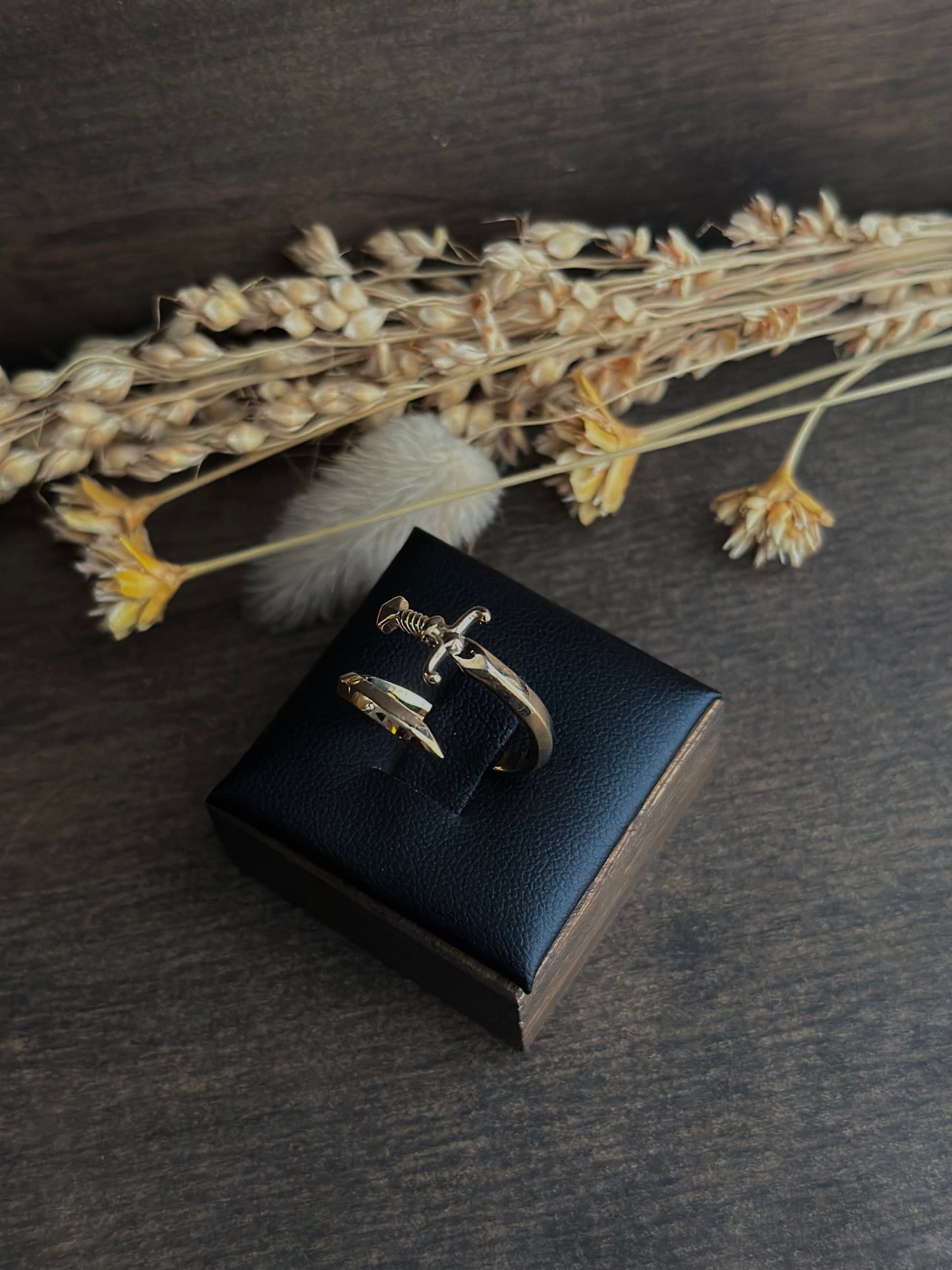 Dagger Ring