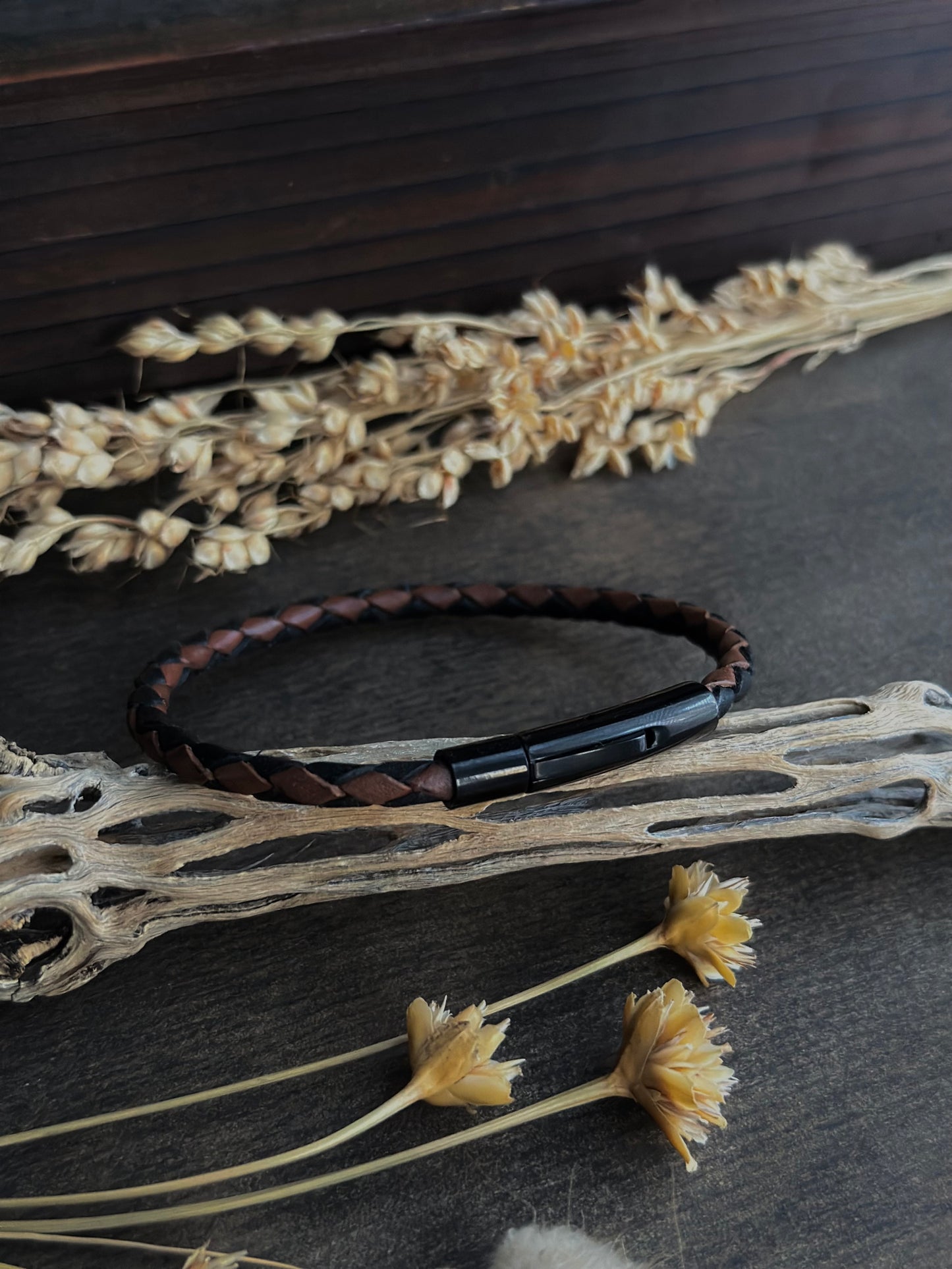 Leather Bracelet 001