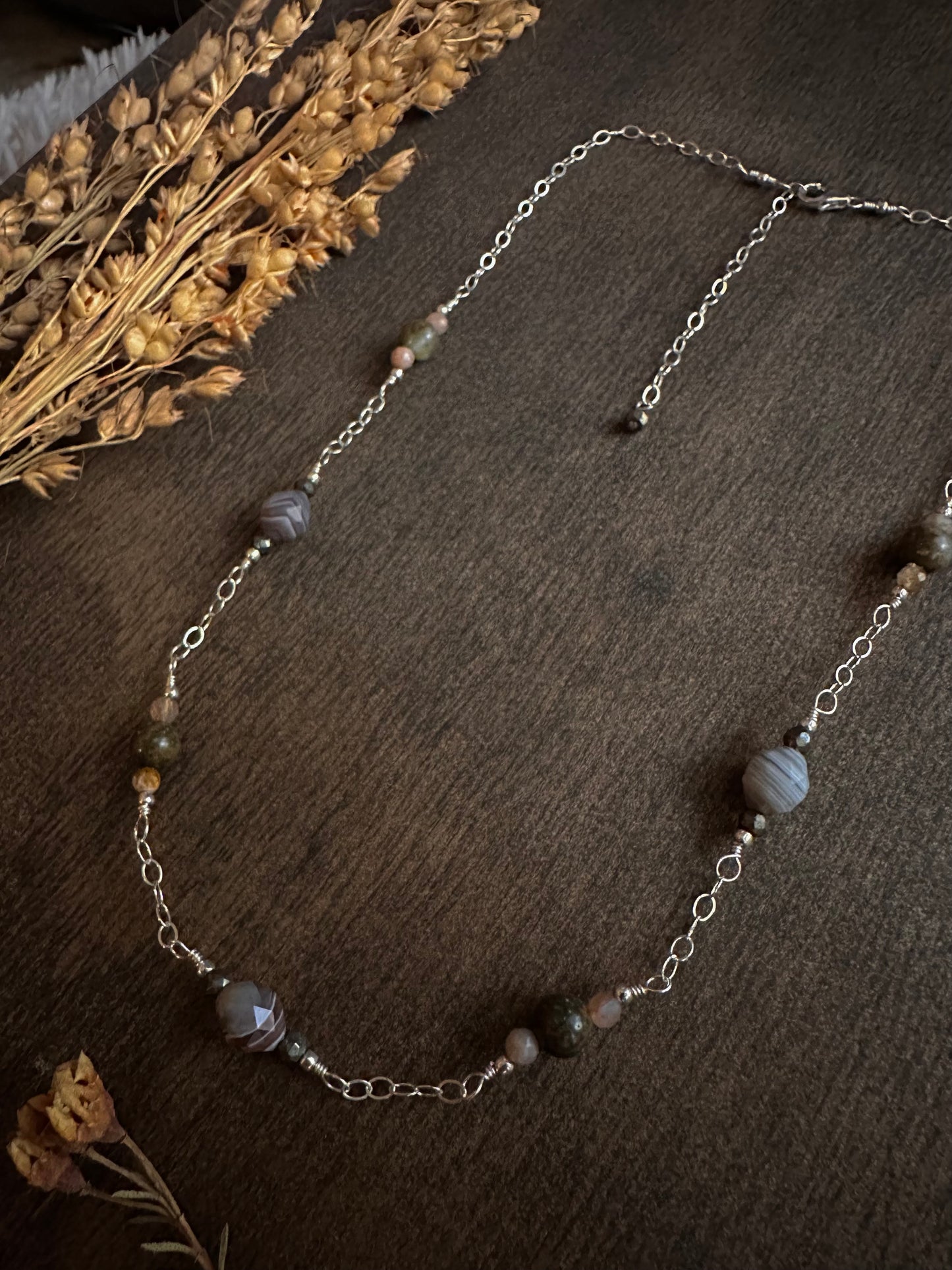 Laguna Lace Agate Necklace