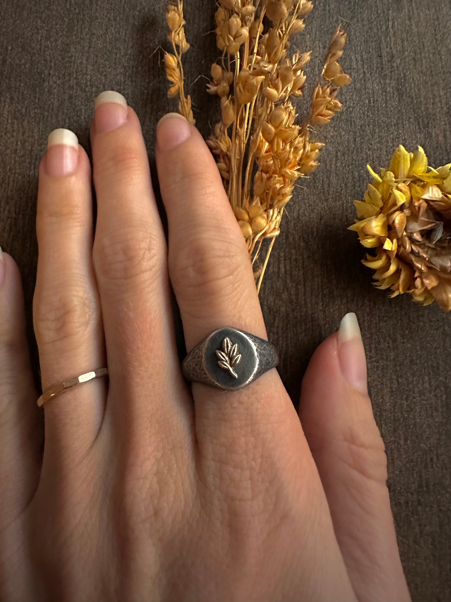 Yellow Gold Leaf Signet Ring - Size 6