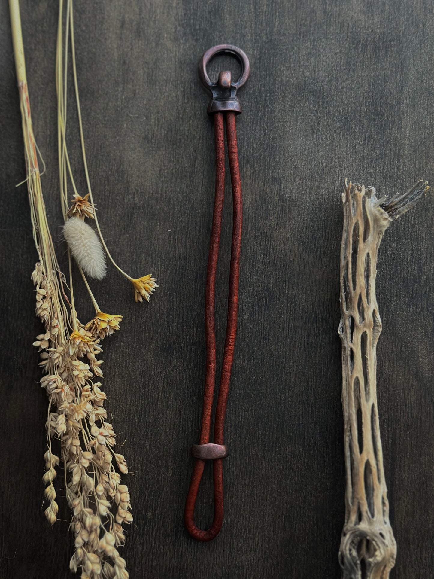 Leather Loop Bracelet 001